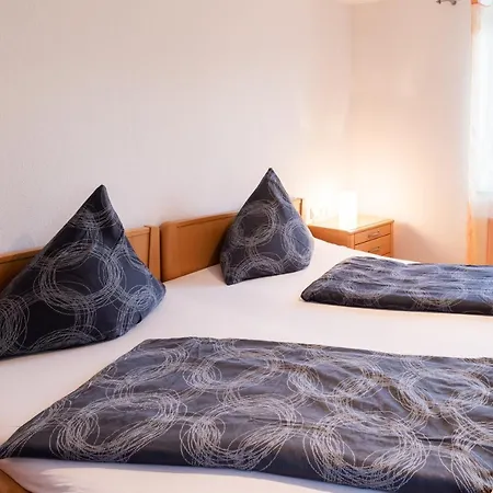 Andreas טטנאנג