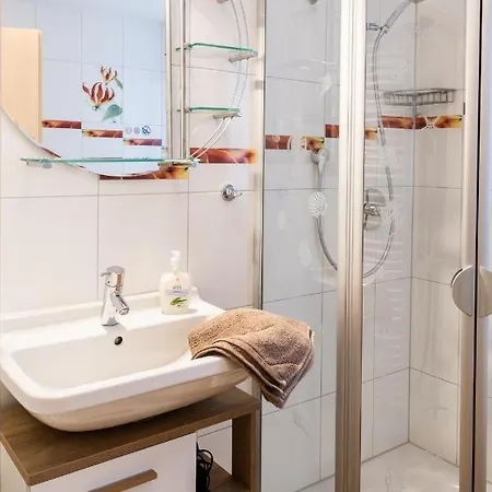 Andreas * טטנאנג